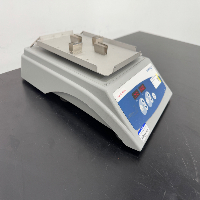 VWR Microplate Shaker image 0